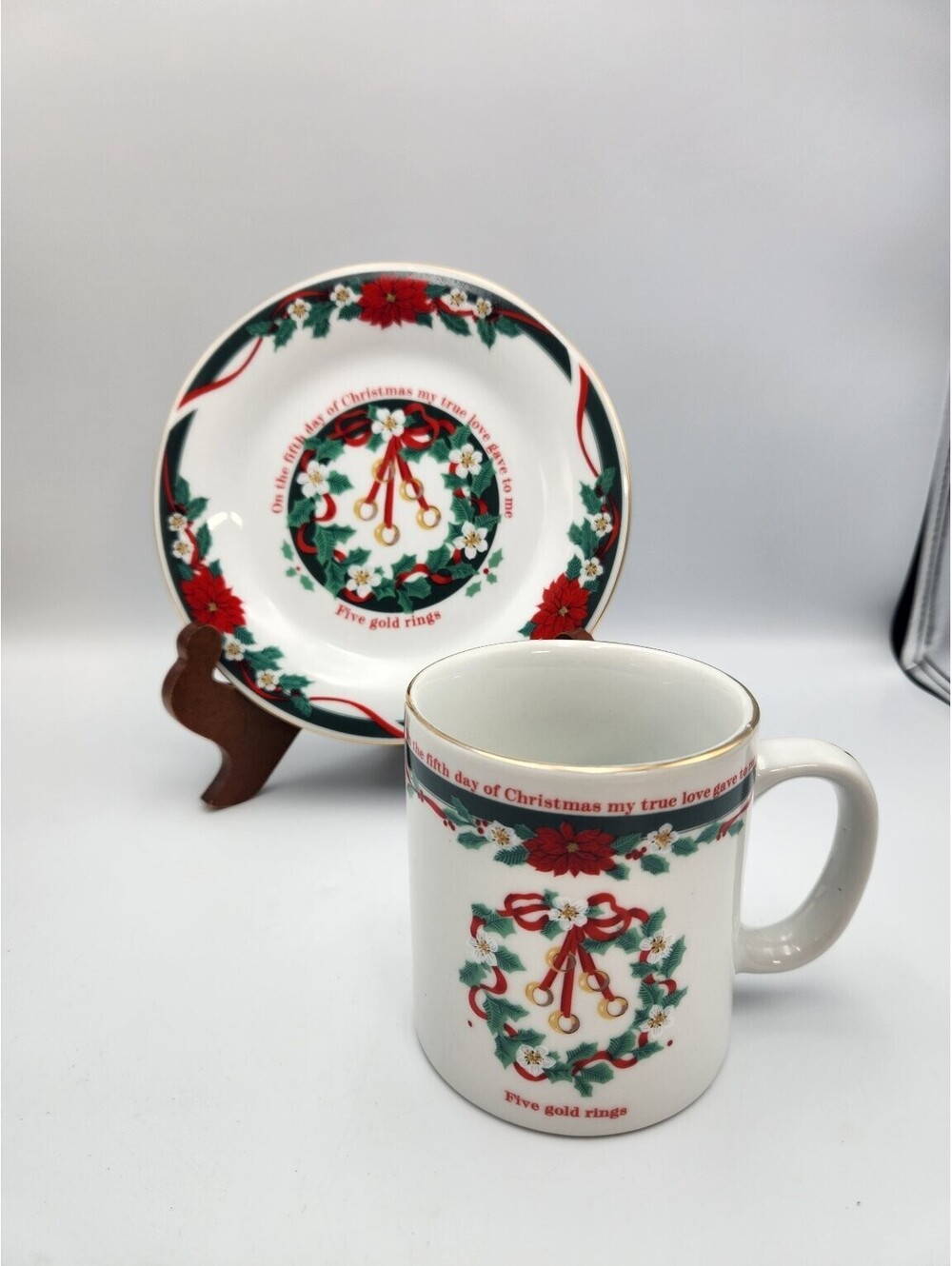 Tienshan Deck The Halls "Five Gold Rings" 5th Day Christmas Plate & Mug Set F4